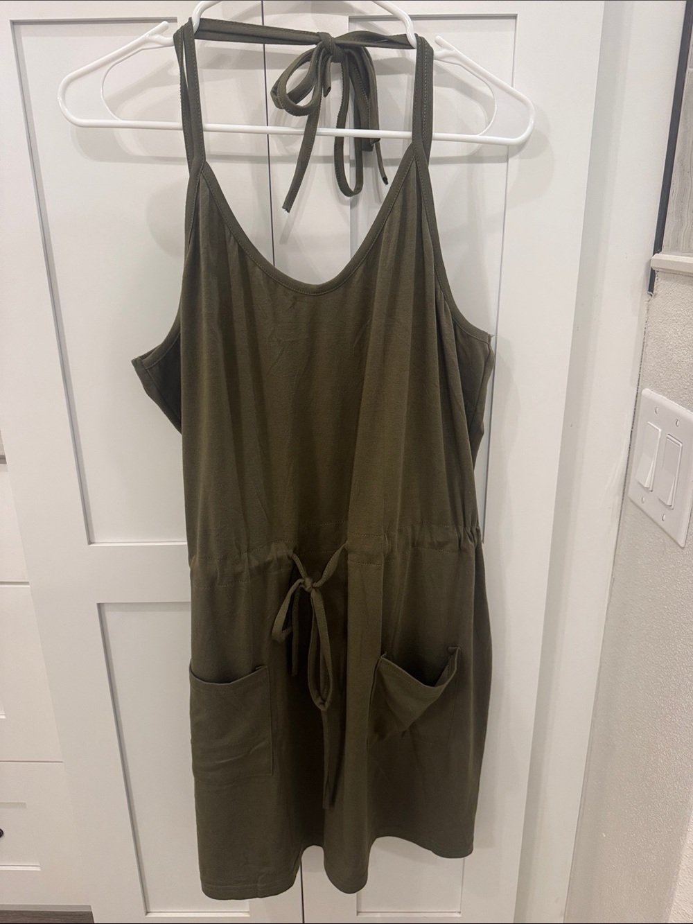 Olive Halter Neck knit dress with Drawstring Waist and pockets Sz XL